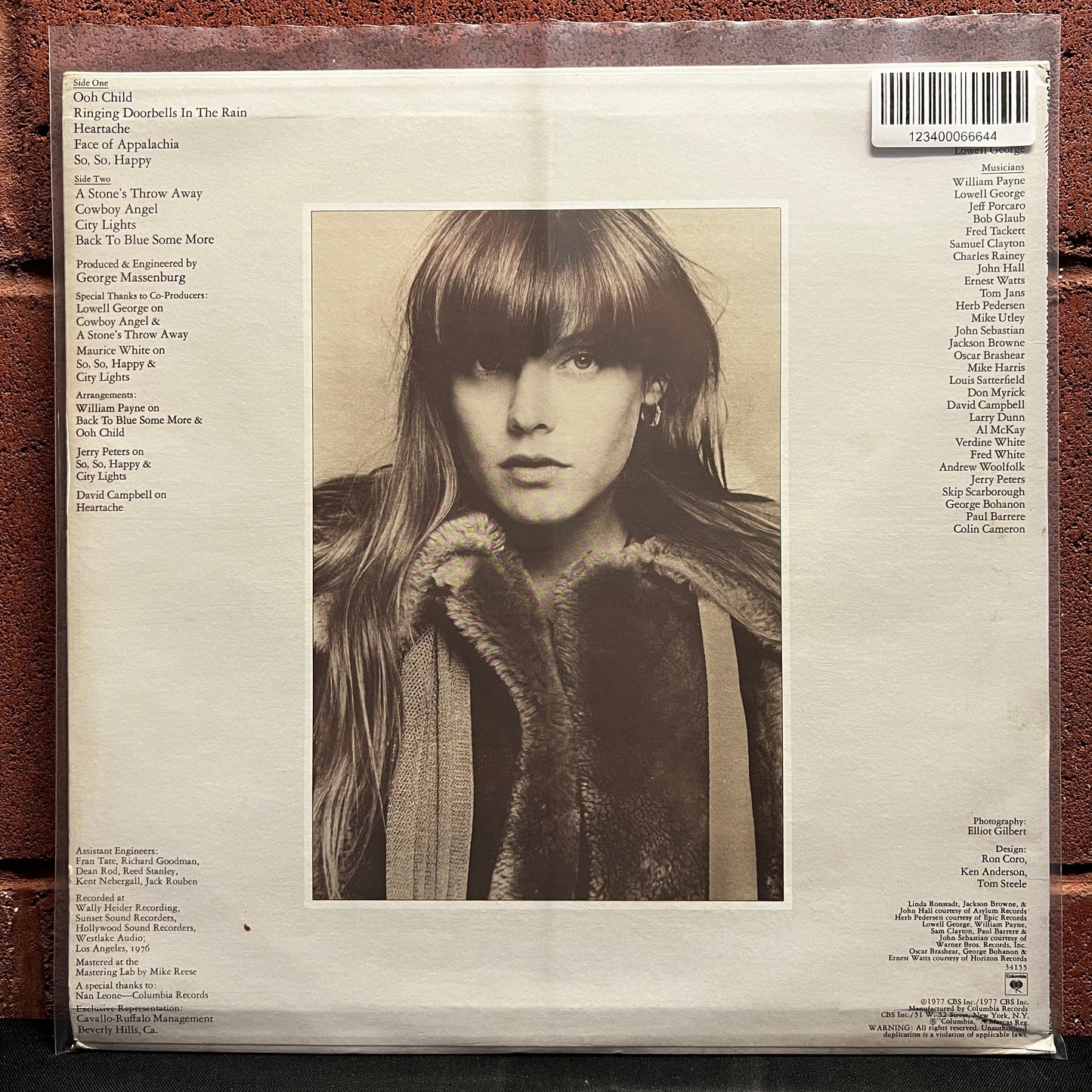 Used Vinyl: Valerie Carter "Just A Stone's Throw Away" LP (1977 press)