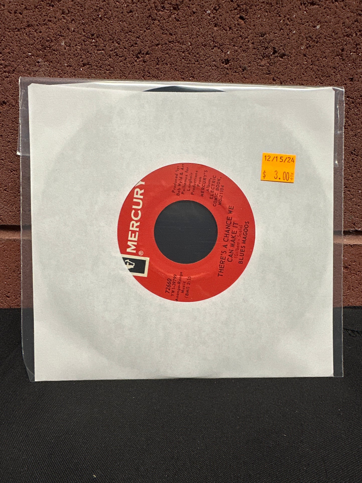 Used Vinyl: Blues Magoos "Pipe Dream / There's A Chance We Can Make It" 7"