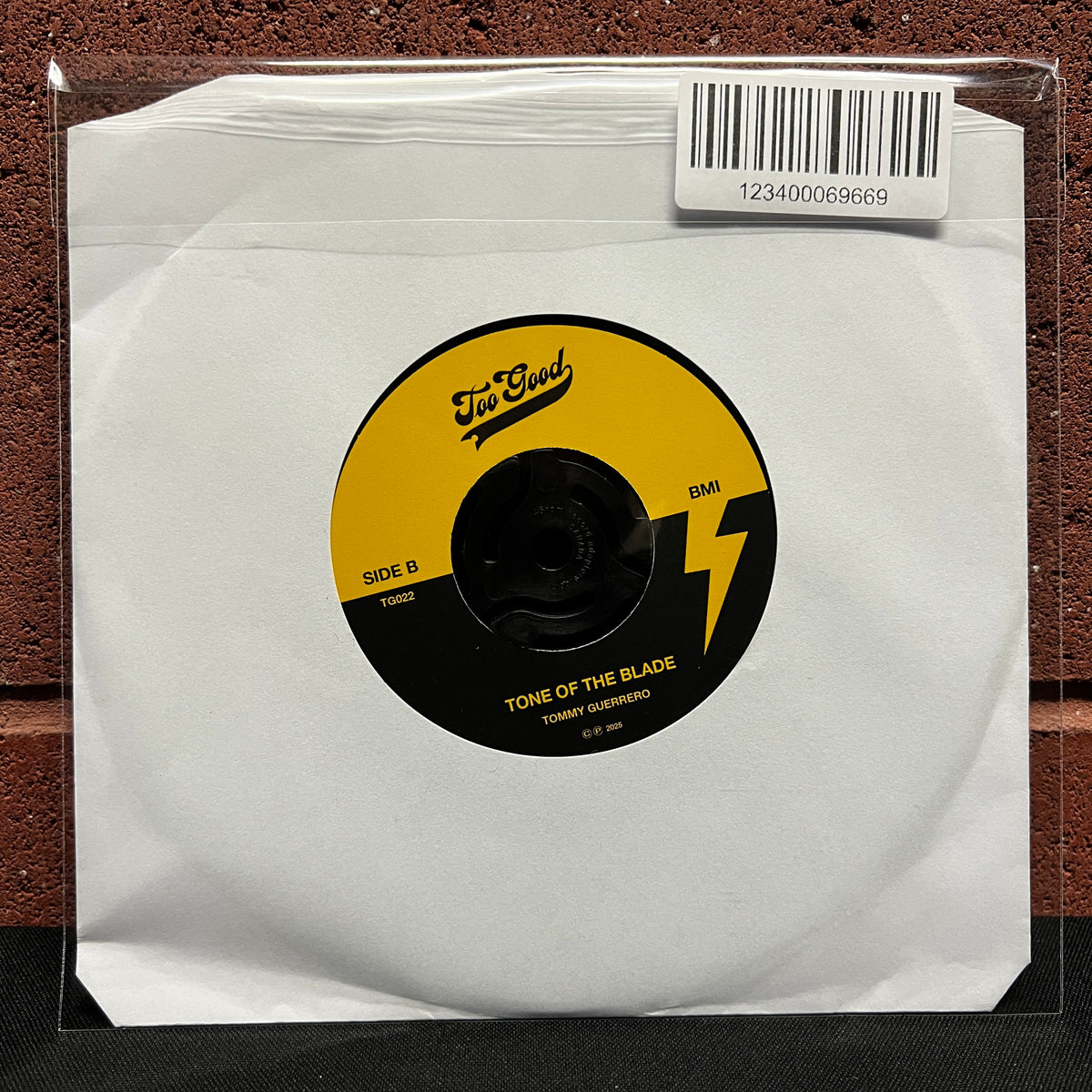 Used Vinyl: Tommy Guerrero "Cryptic Signals" 7"