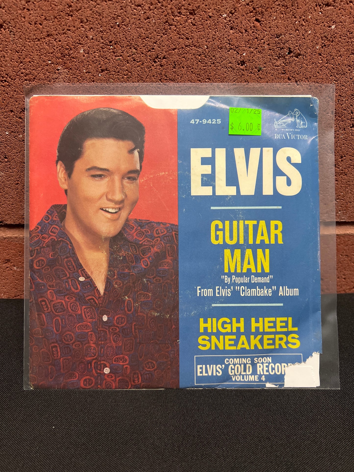 Used Vinyl: Elvis Presley "Guitar Man / High Heel Sneakers" 7"
