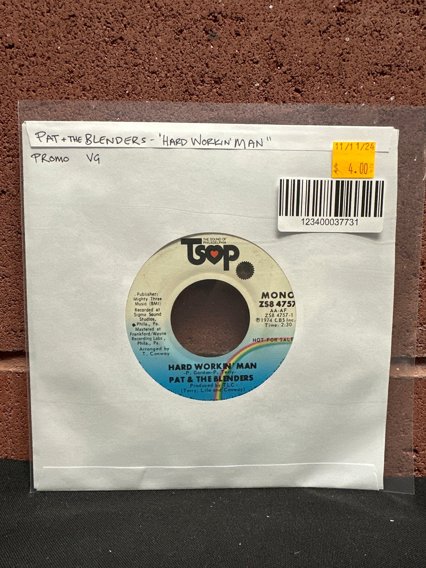 Used Vinyl: Pat & The Blenders "Hard Workin' Man" 7" (Promo)
