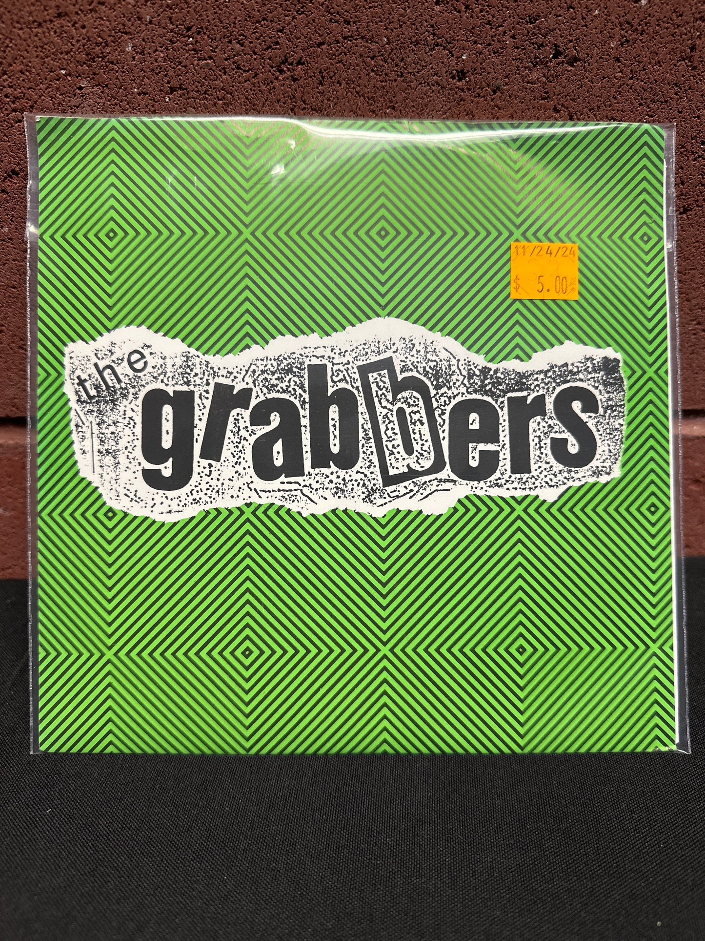 Used Vinyl: The Grabbers "Huntington Beach Vs. The World" 7"