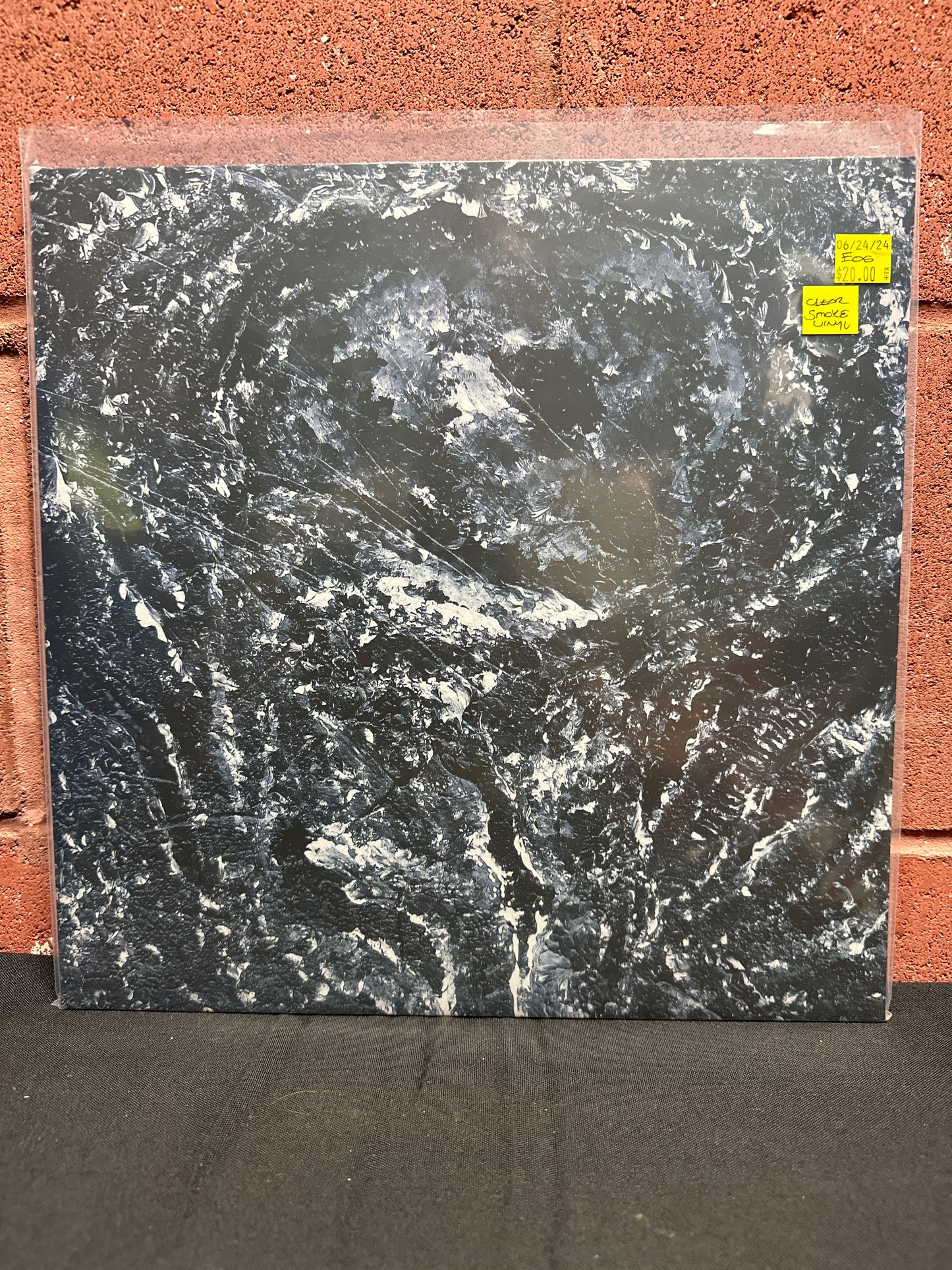 Used Vinyl: Eos "Les Corps S'Entrechoquent" 2xLP (Clear smoke vinyl)