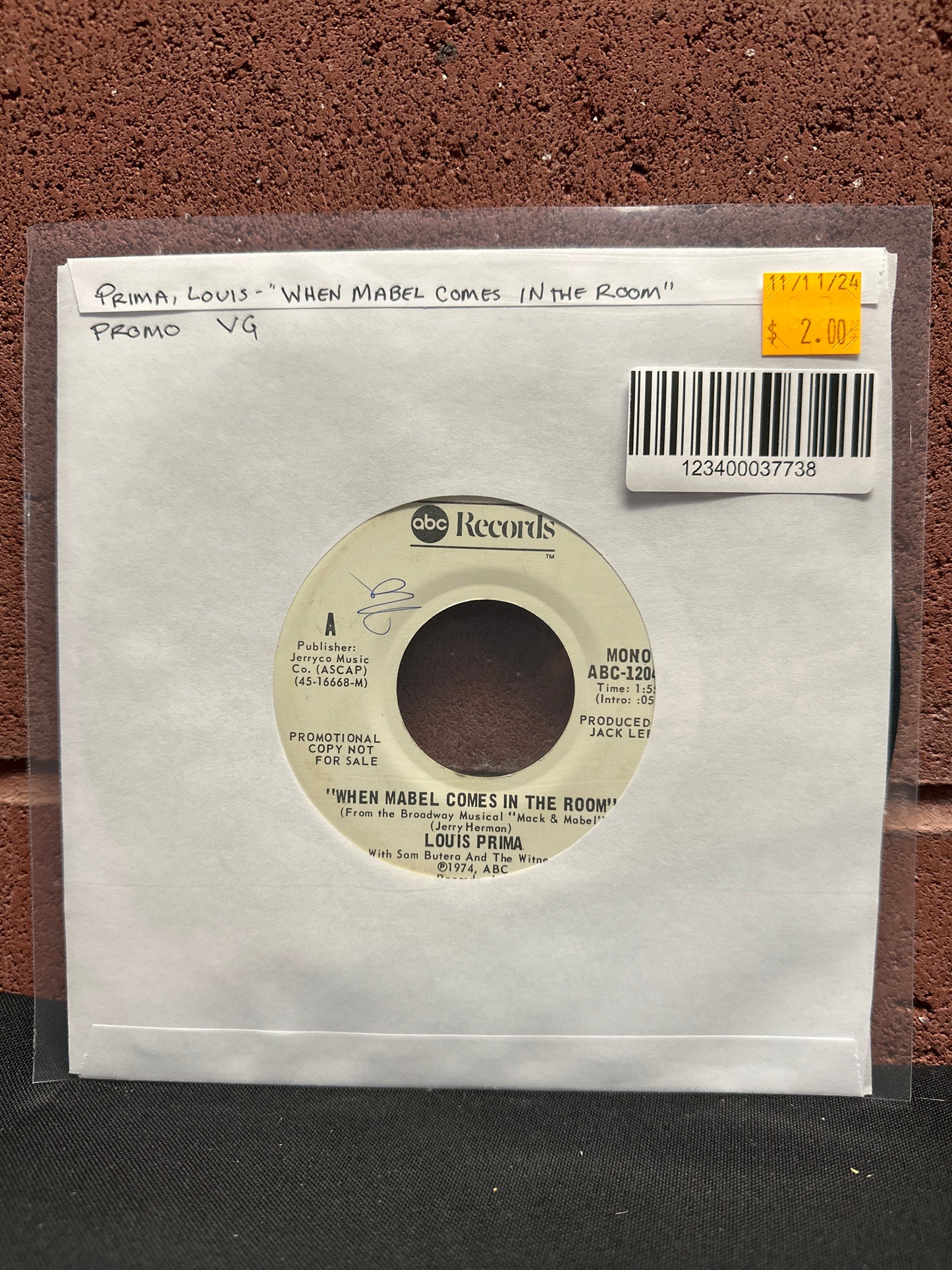 Used Vinyl: Louis Prima "When Mabel Comes In The Room" 7" (Promo)