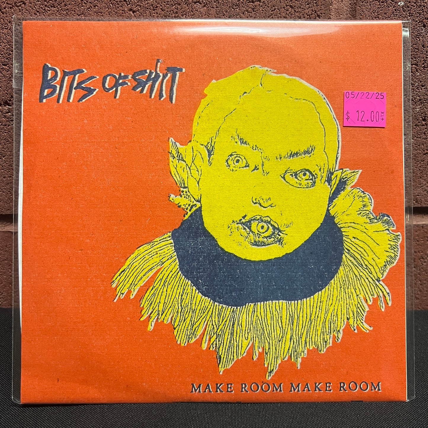 Used Vinyl: Bits of Shit "Make Room Make Room" 7" (Numbered One-Sided Japanese Press)