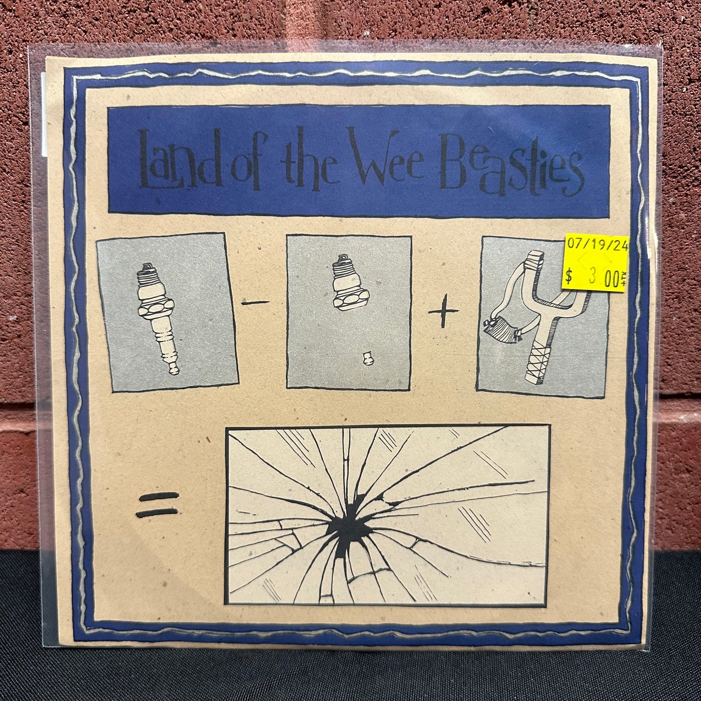 Used Vinyl: Land Of The Wee Beasties "Simple Pleasures In The..." 7"