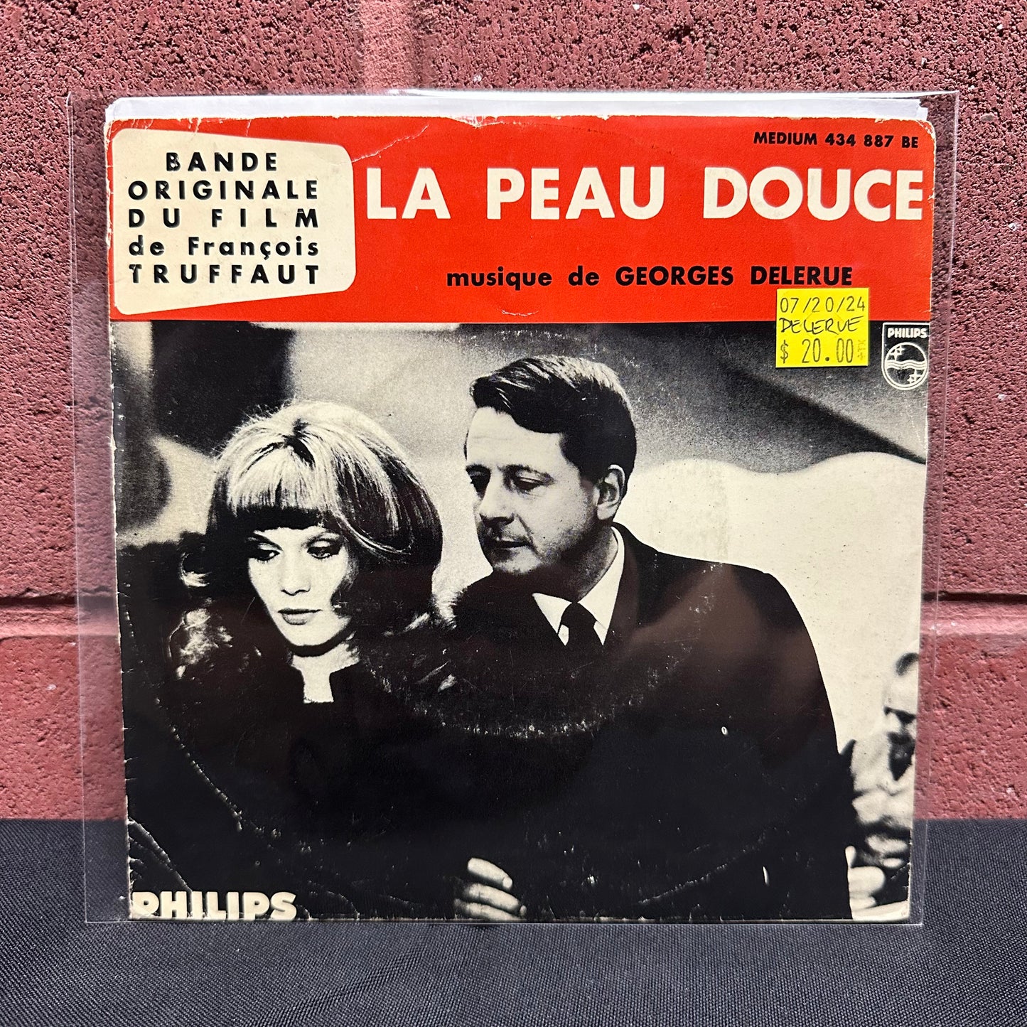 Used Vinyl: Georges Delerue "La Peau Douce " 7" (Mono)