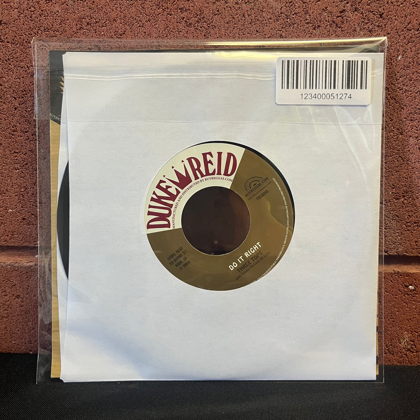 Used Vinyl: Three Tops With Tommy McCook All Stars / Three Tops & Phyllis Dillon "Do It Right / Do It Right (Soul Take)" 7"