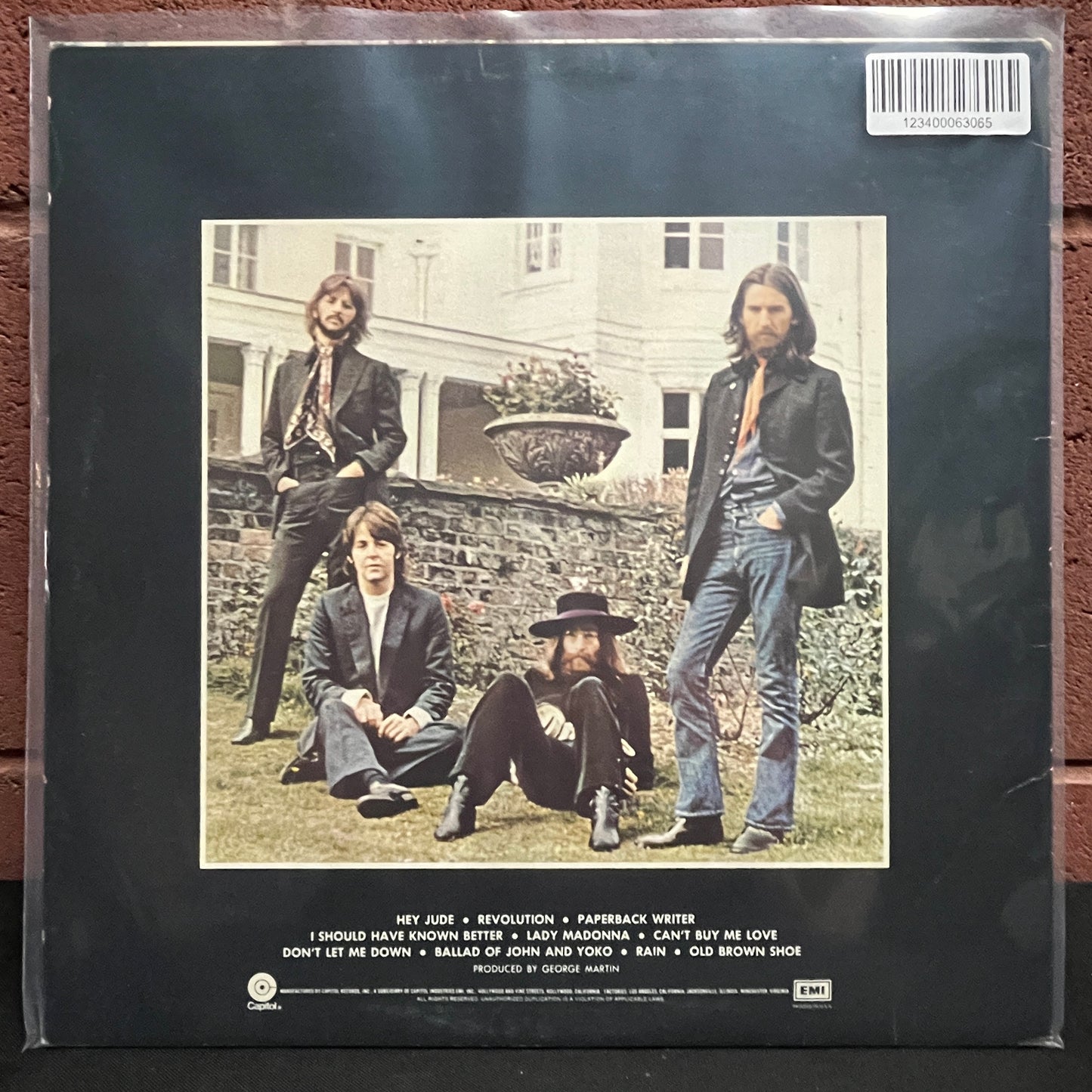 Used Vinyl: The Beatles "Hey Jude" LP (1976 Press)