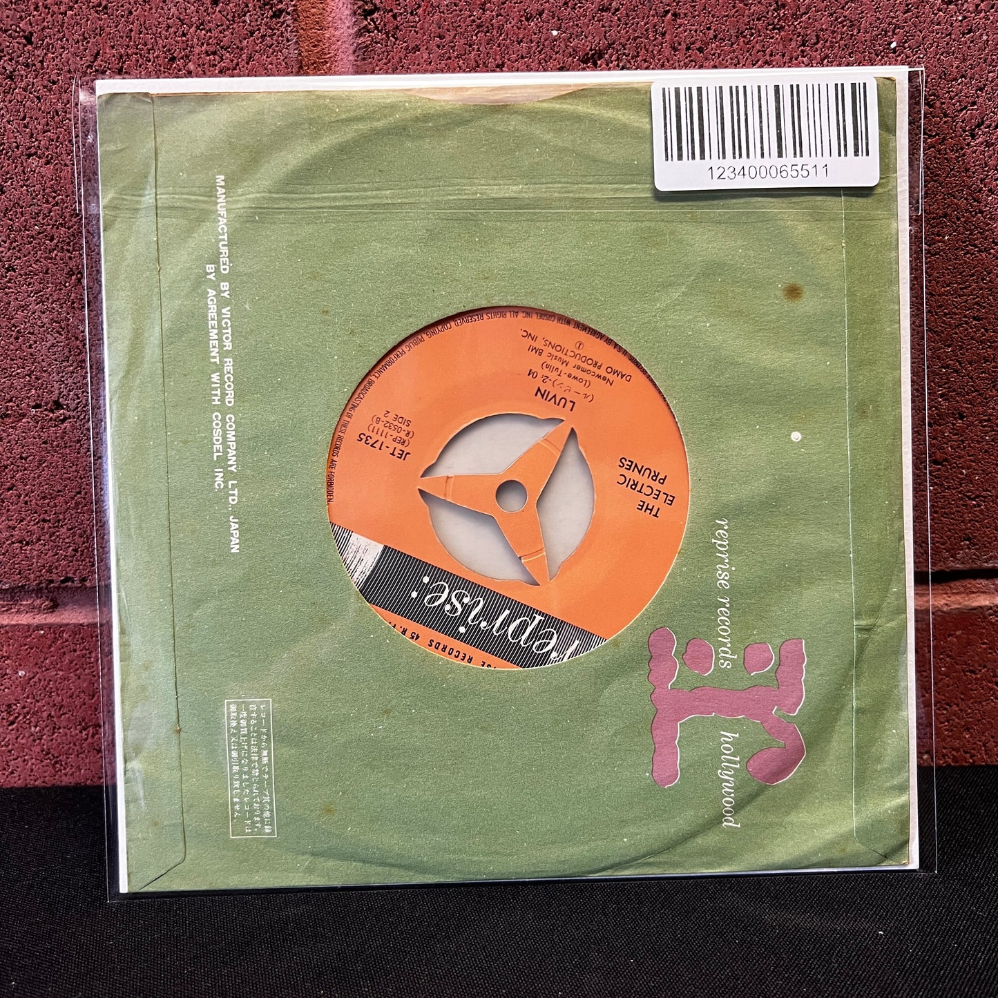 Used Vinyl: The Electric Prunes "I Had Too Much To Dream / Luvin'" 7" (1966 Japanese Issue)