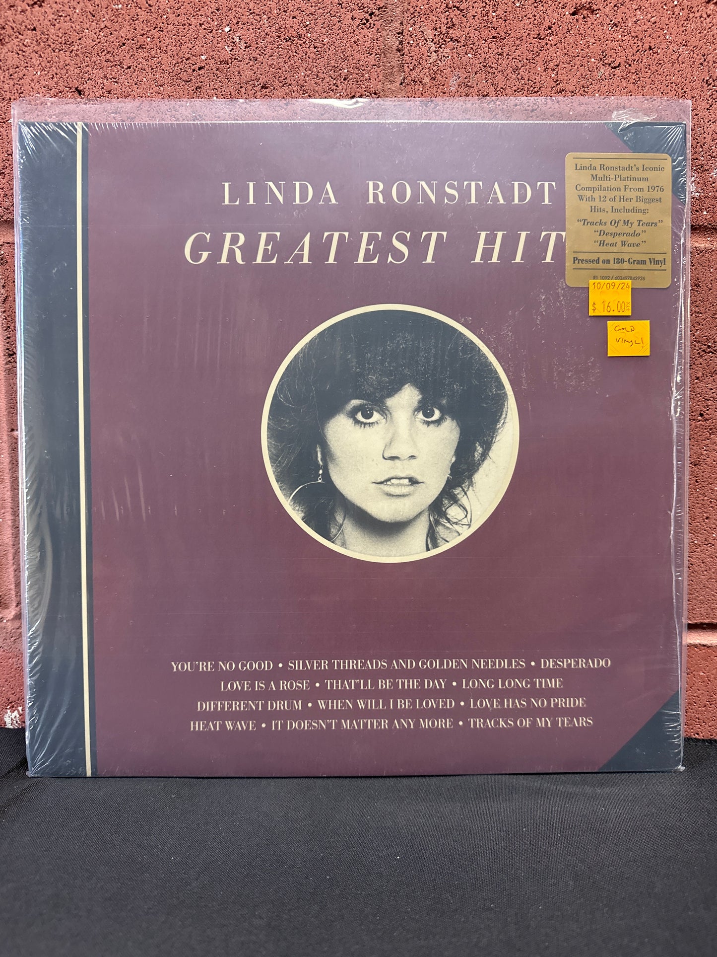 Used Vinyl:  Linda Ronstadt ”Greatest Hits” LP