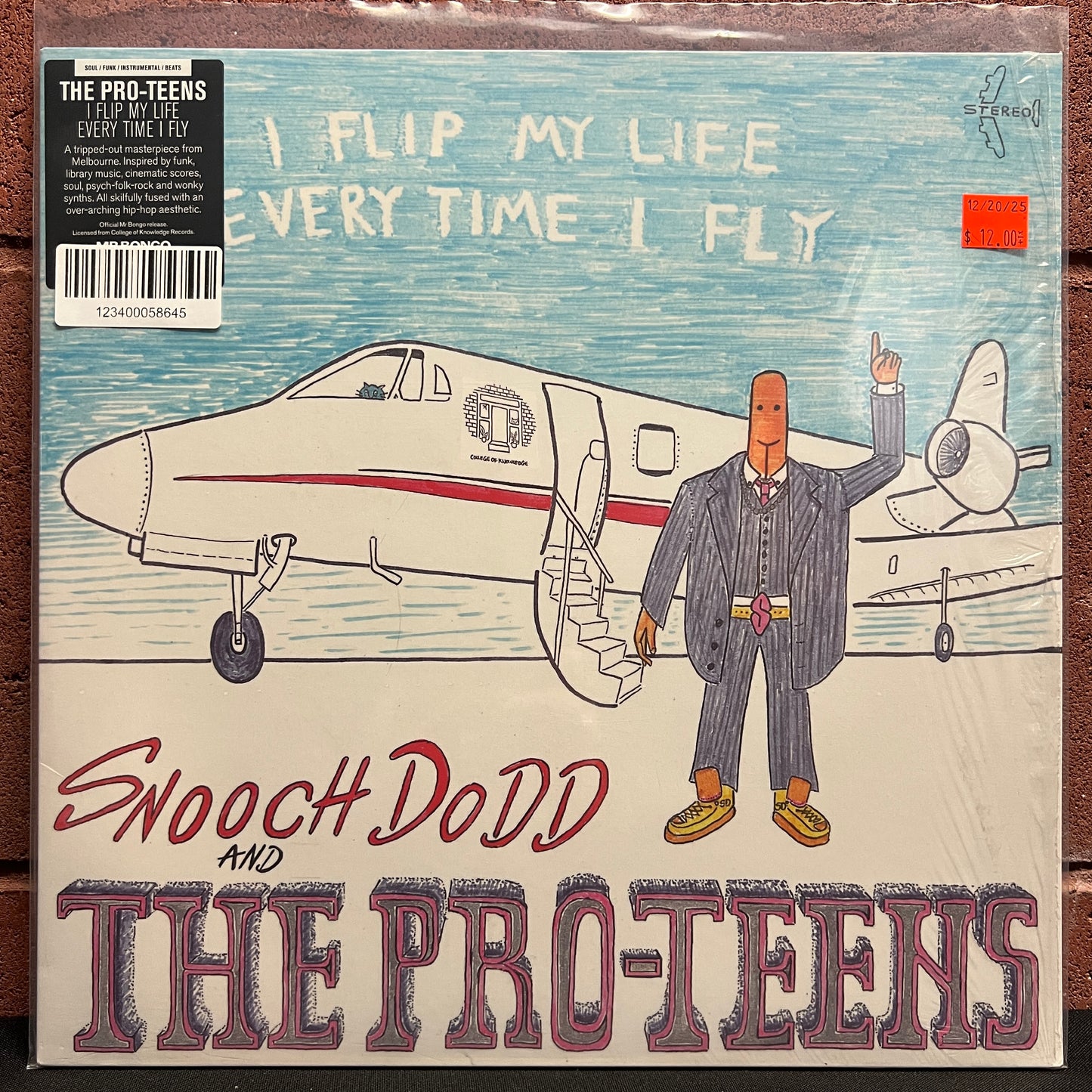 Used Vinyl: Snooch Dodd And The Pro-Teens "I Flip My Life Every Time I Fly" LP