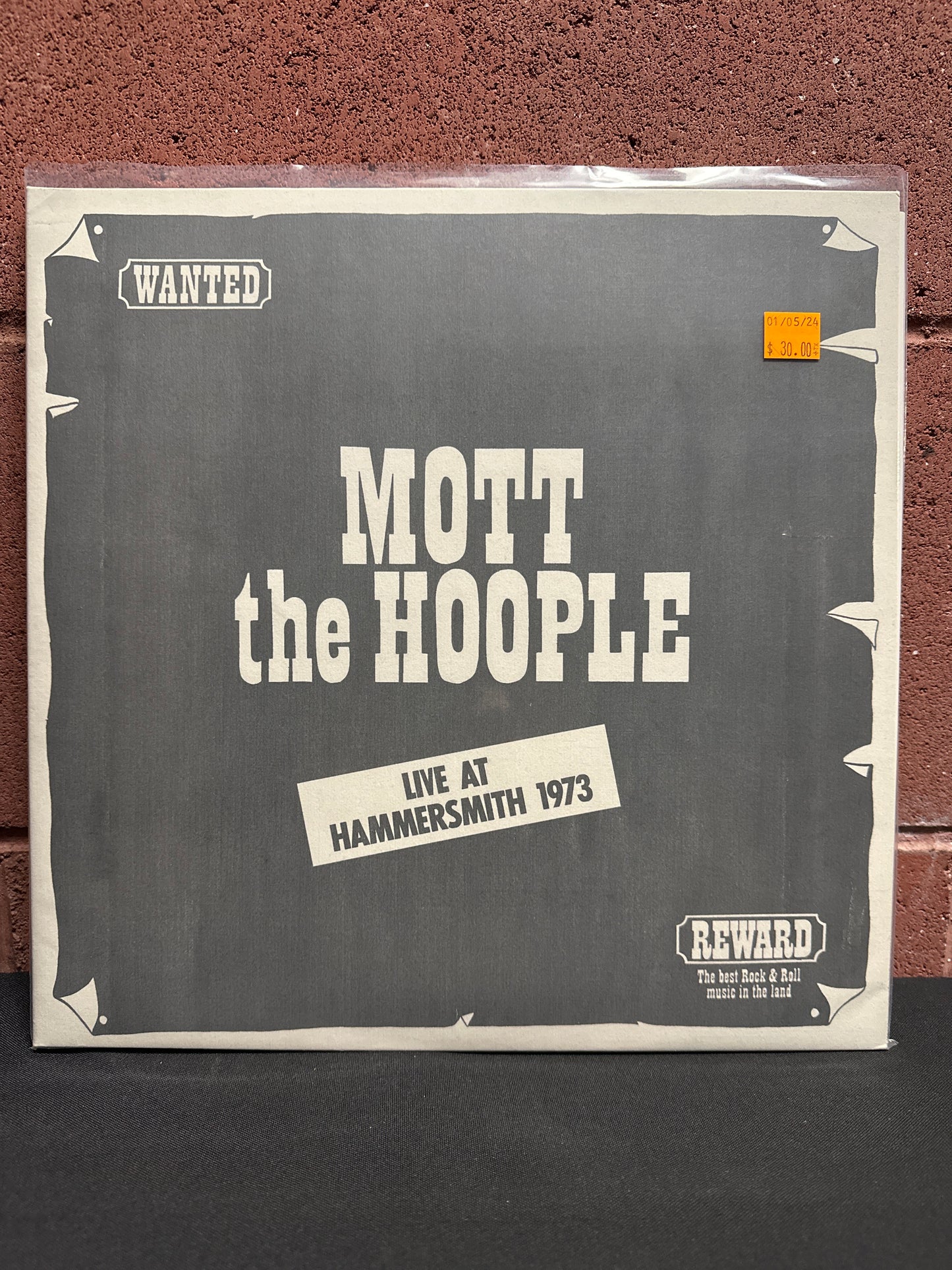 Used Vinyl: Mott the Hoople "Live at Hammersmith 1973" 2xLP