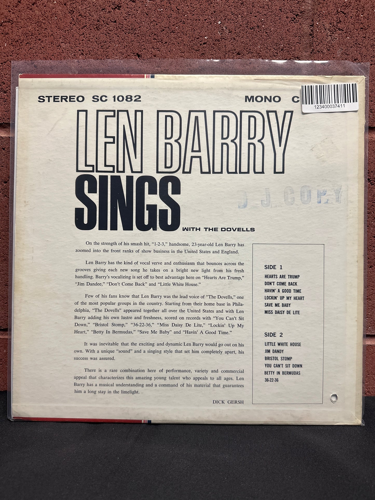 Used Vinyl:  Len Barry Sings With The Dovells ”Len Barry Sings With The Dovells” LP