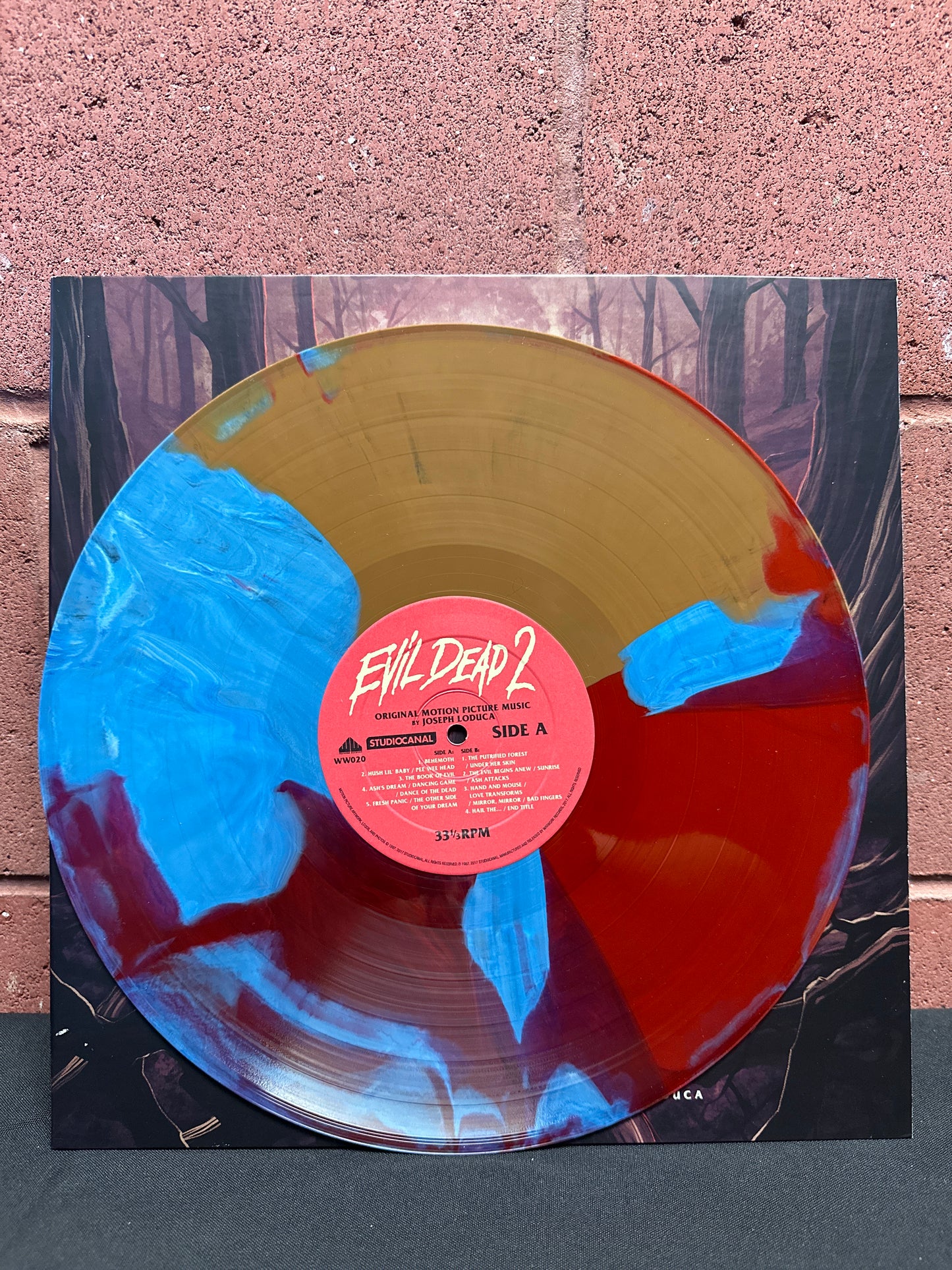 Used Vinyl:  Joseph LoDuca ”Evil Dead 2 (Original Motion Picture Music)” LP (Colored vinyl)