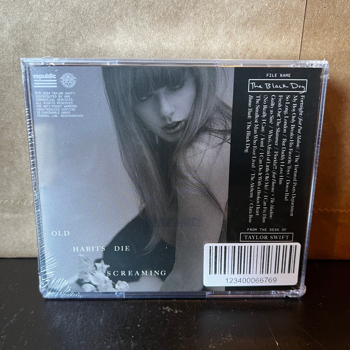 Used CD: Taylor Swift "The Tortured Poets Department (The Black Dog)" CD (2024 Press - Sealed)