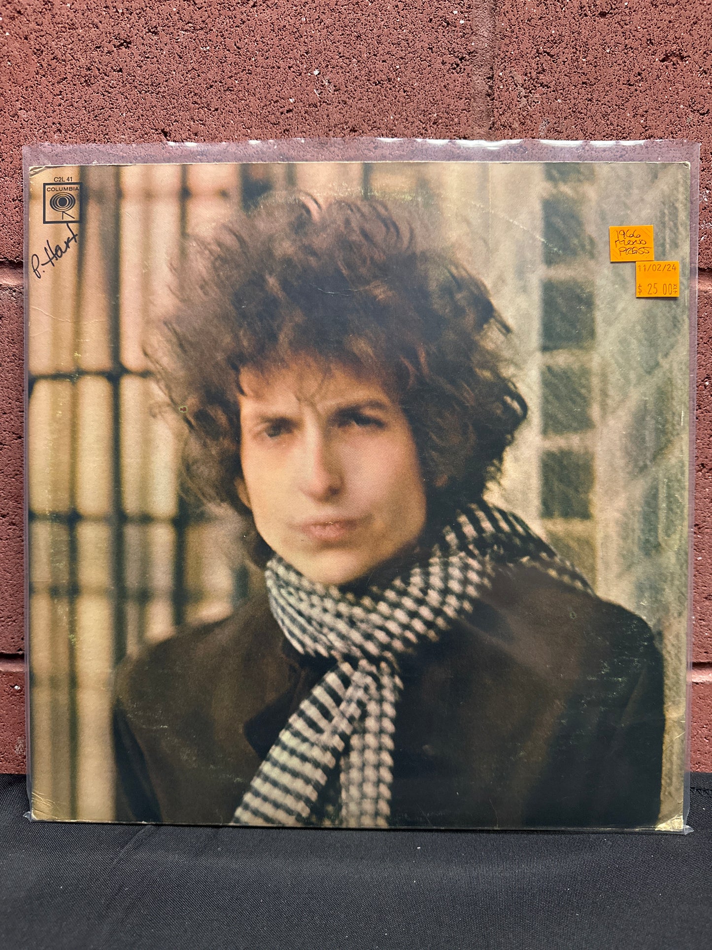 Used Vinyl:  Bob Dylan ”Blonde On Blonde” 2xLP