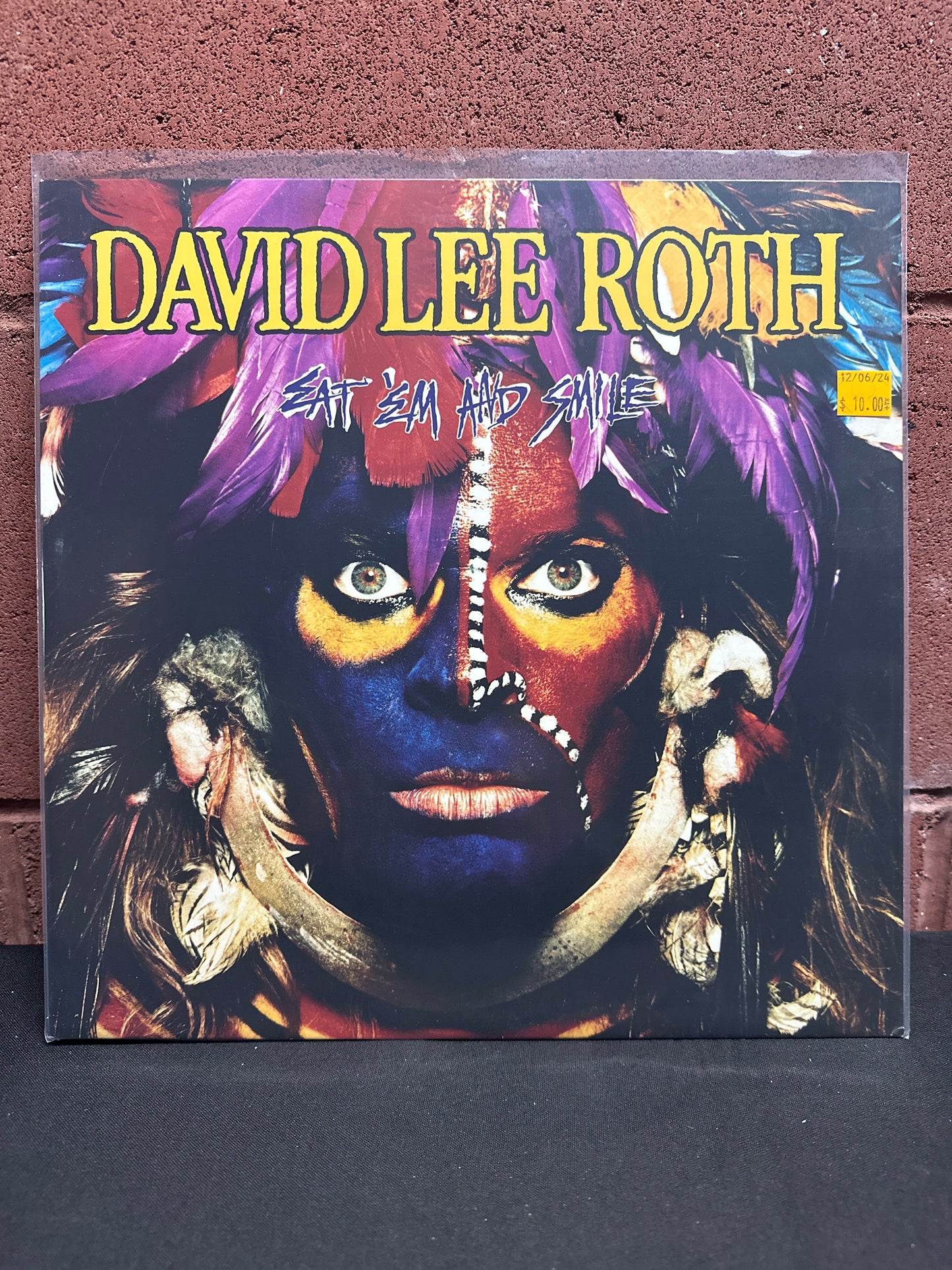 Used Vinyl:  David Lee Roth ”Eat 'Em And Smile” LP