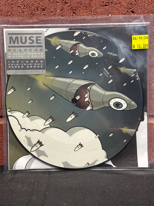 Used Vinyl:  Muse ”Reapers” 7" (Picture disc)