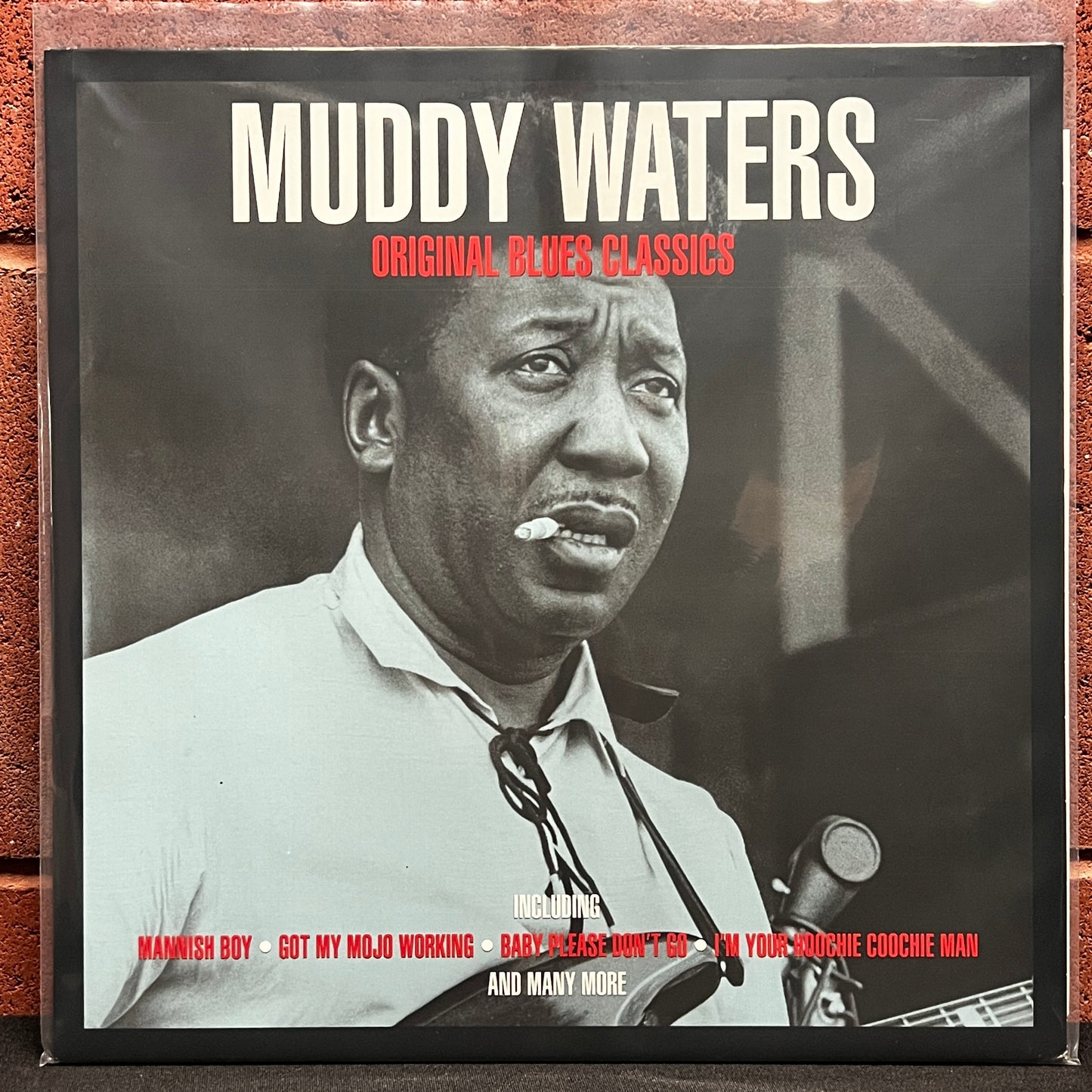Used Vinyl: Muddy Waters "Original Blues Classics" LP (2014 Press)