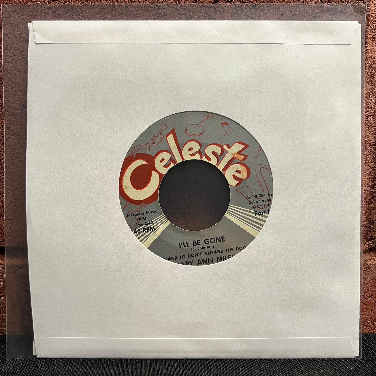 Used Vinyl: Mary Ann Miles & Zeke Strong Band "I'll Be Gone" 7" (1965 Press)