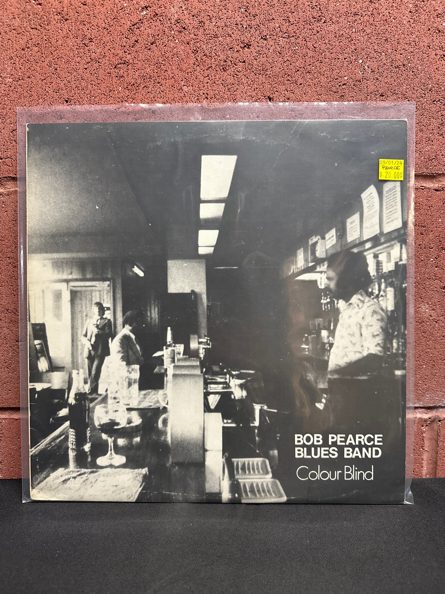 Used Vinyl:  Bob Pearce ”Colour Blind” LP