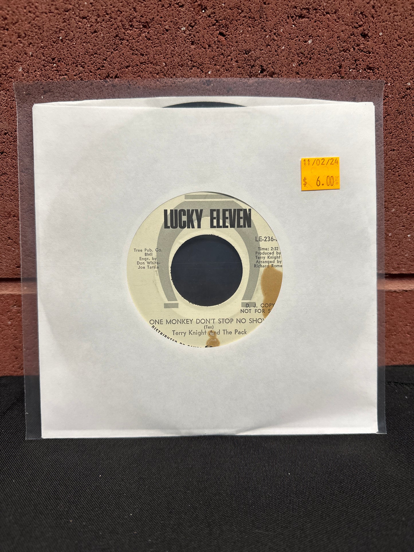 Used Vinyl:  Terry Knight & The Pack ”One Monkey Don't Stop No Show” 7"