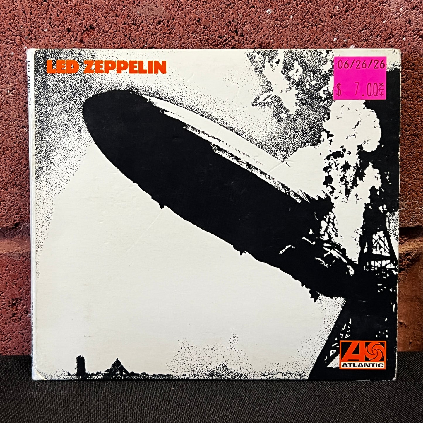 Used CD: Led Zeppelin "S/T" CD