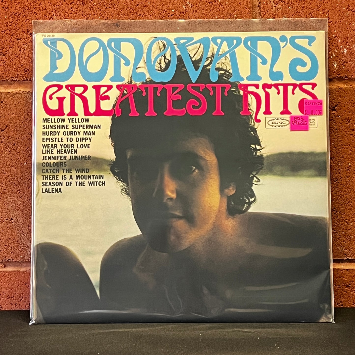 Used Vinyl: Donovan "Greatest Hits" LP (1980s Press)
