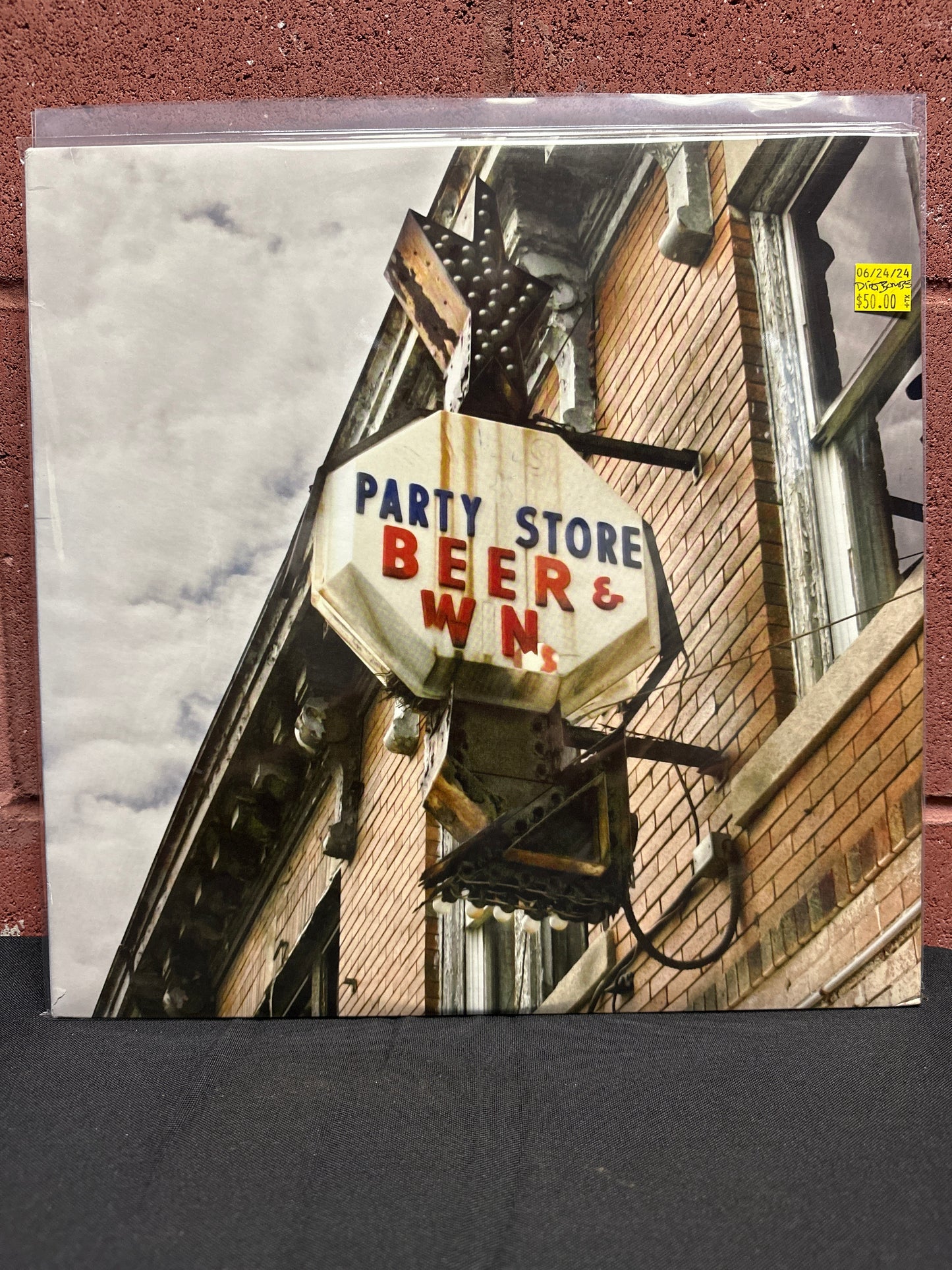 Used Vinyl:  The Dirtbombs ”Party Store” 3xLP