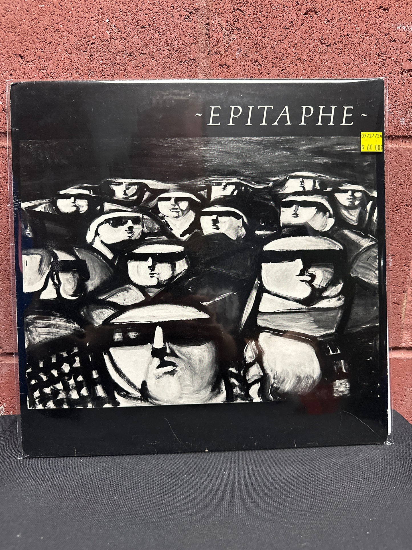 Used Vinyl:  Epitaphe ”Syndrome” 12"