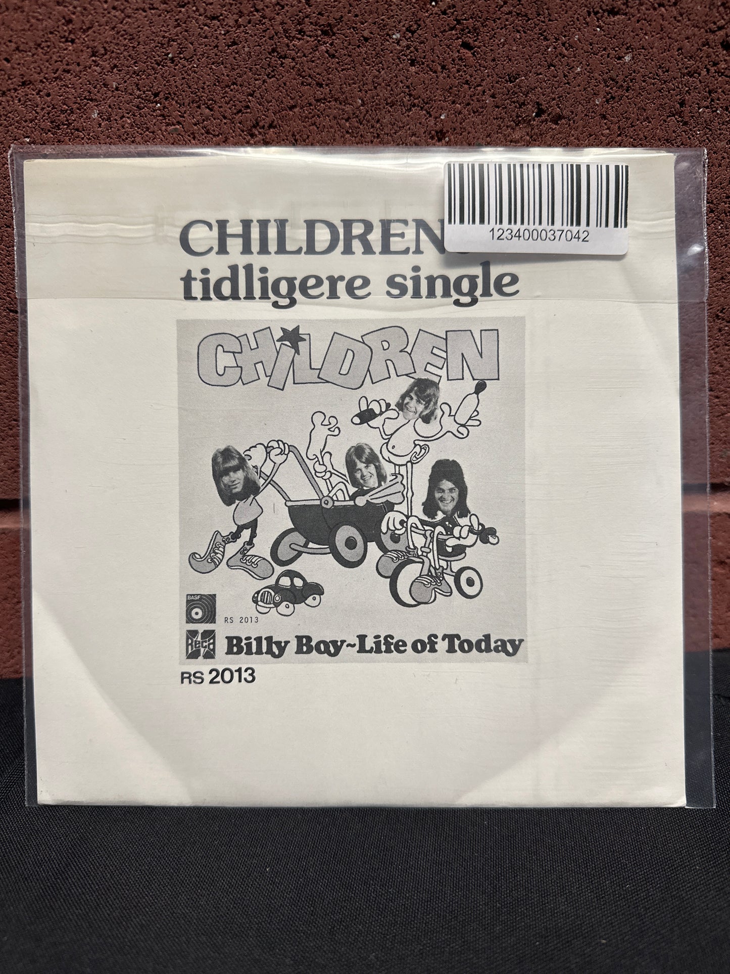 Used Vinyl:  Children ”Movin' On” 7"