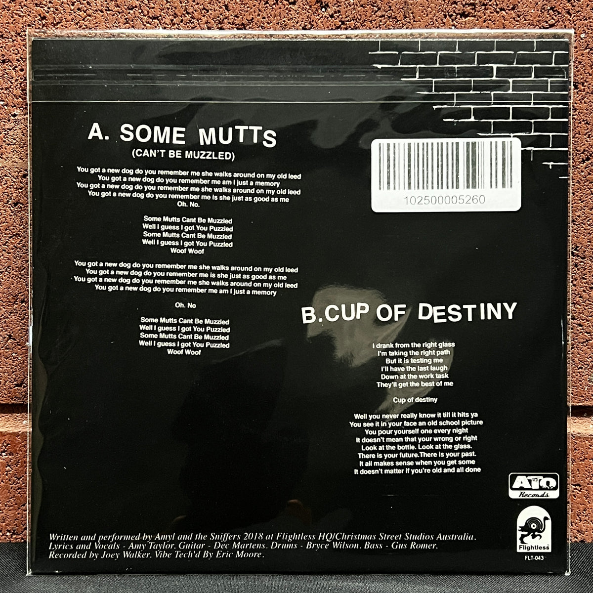 Used Vinyl: Amyl And The Sniffers "Some Mutts (Can't Be Muzzled)" 7" (2018 Yellow Vinyl)