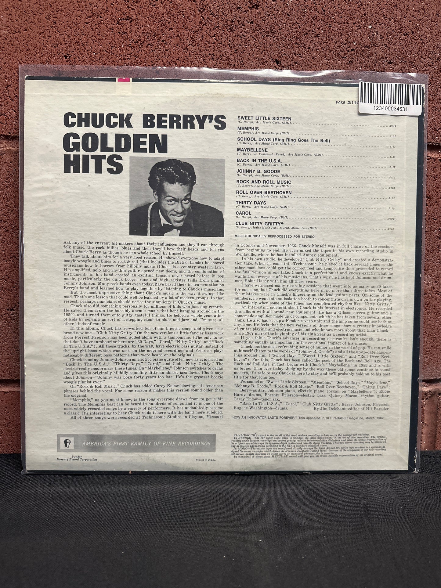 Used Vinyl:  Chuck Berry ”Chuck Berry's Golden Hits” LP