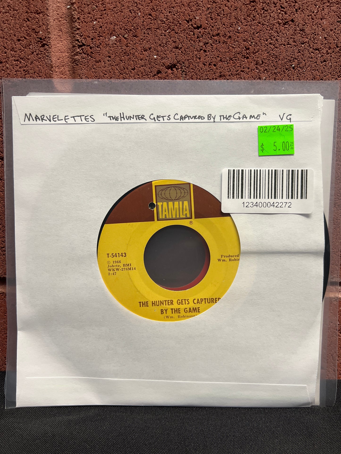 Used Vinyl: Marvelettes "The Hunter Gets Captured By The Game" 7"