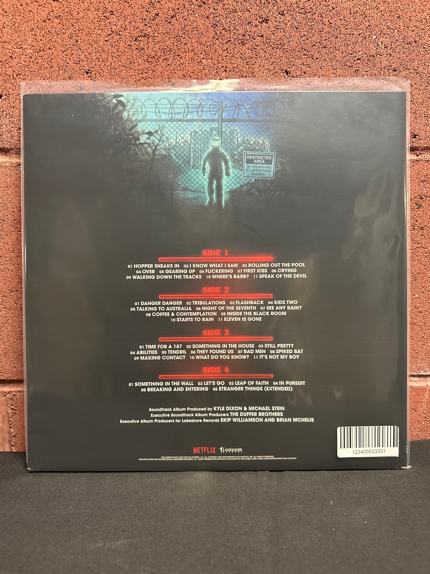 Used Vinyl:  Kyle Dixon, Michael Stein ”Stranger Things - Volume One (A Netflix Original Series)” 2xLP (Clear with black smoke vinyl)