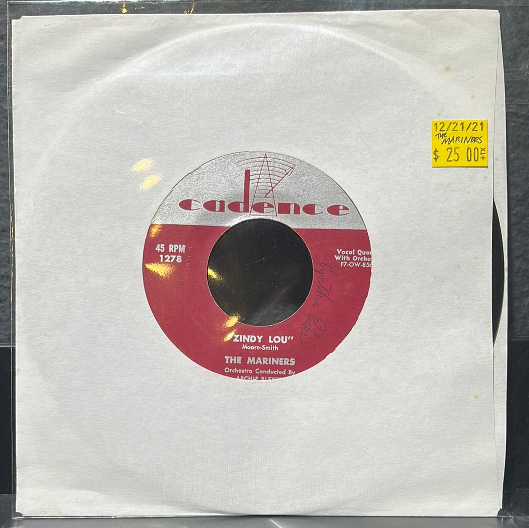 USED VINYL: The Mariners “Zindy Lou / Everybody's Doin' It Now” 7"