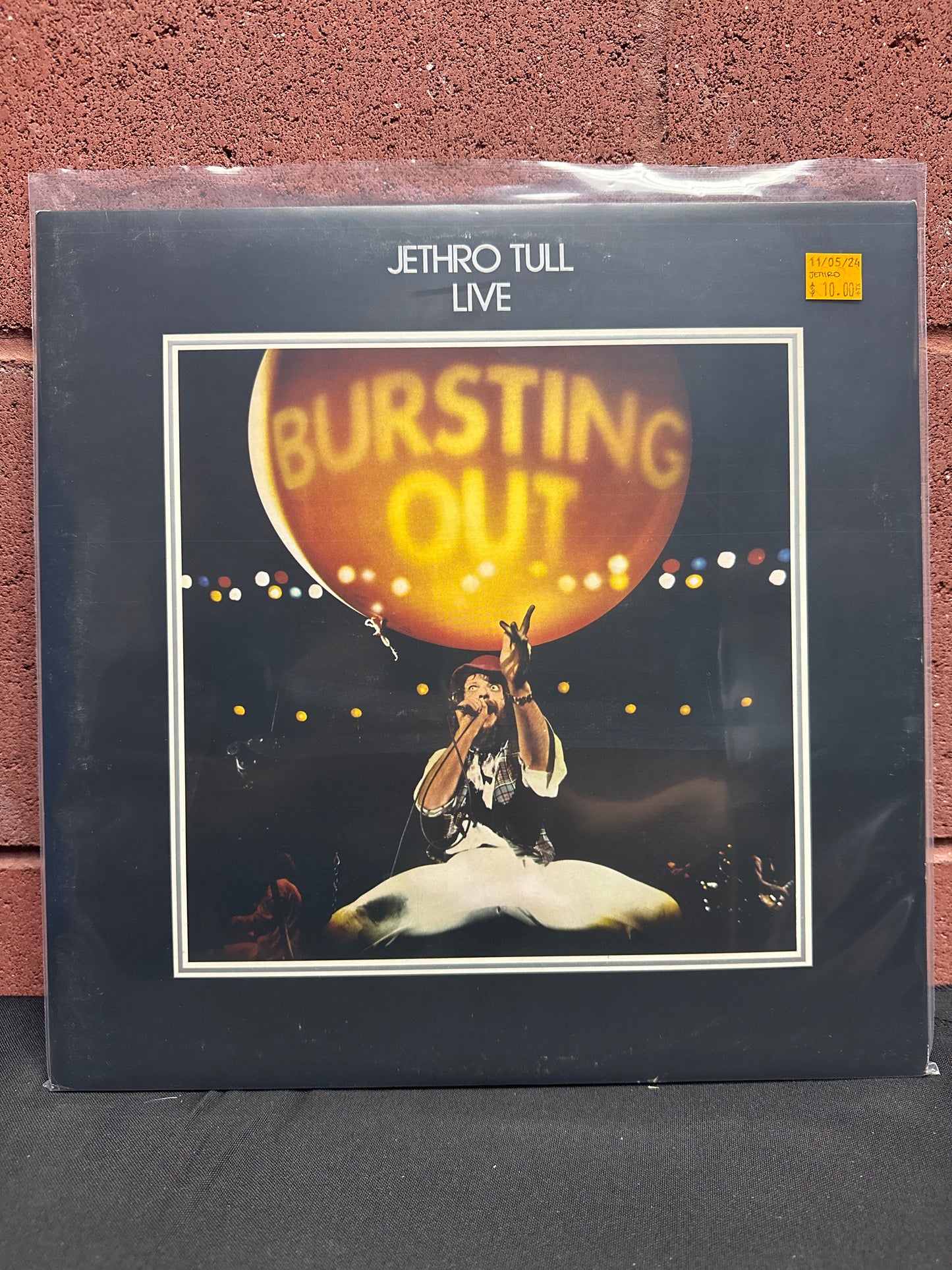 Used Vinyl:  Jethro Tull ”Live - Bursting Out” 2xLP