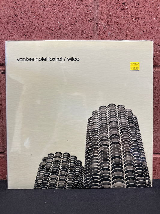 Used Vinyl:  Wilco ”Yankee Hotel Foxtrot” 2xLP