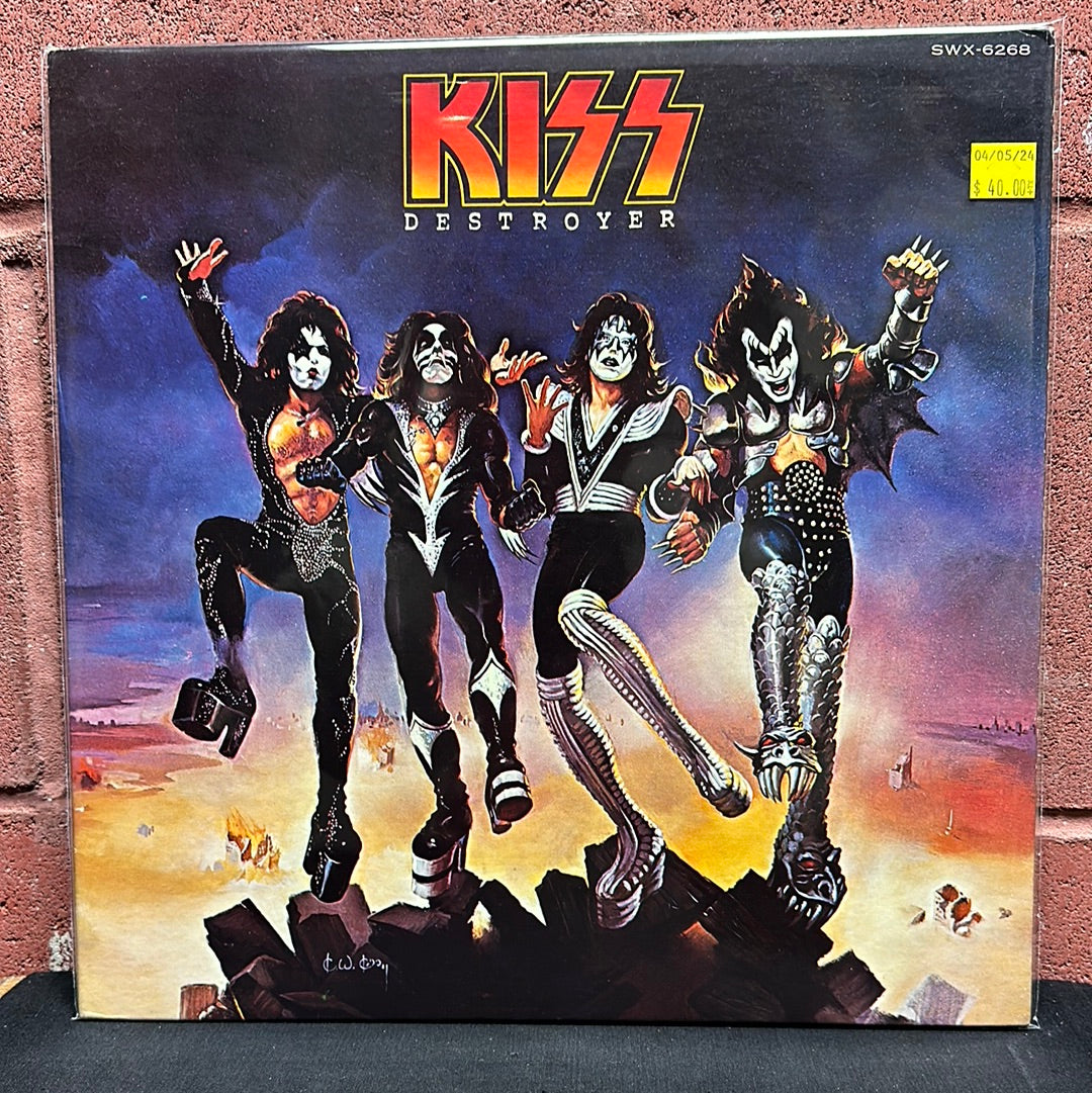 Used Vinyl:  Kiss ”Destroyer” LP (Japanese Press)