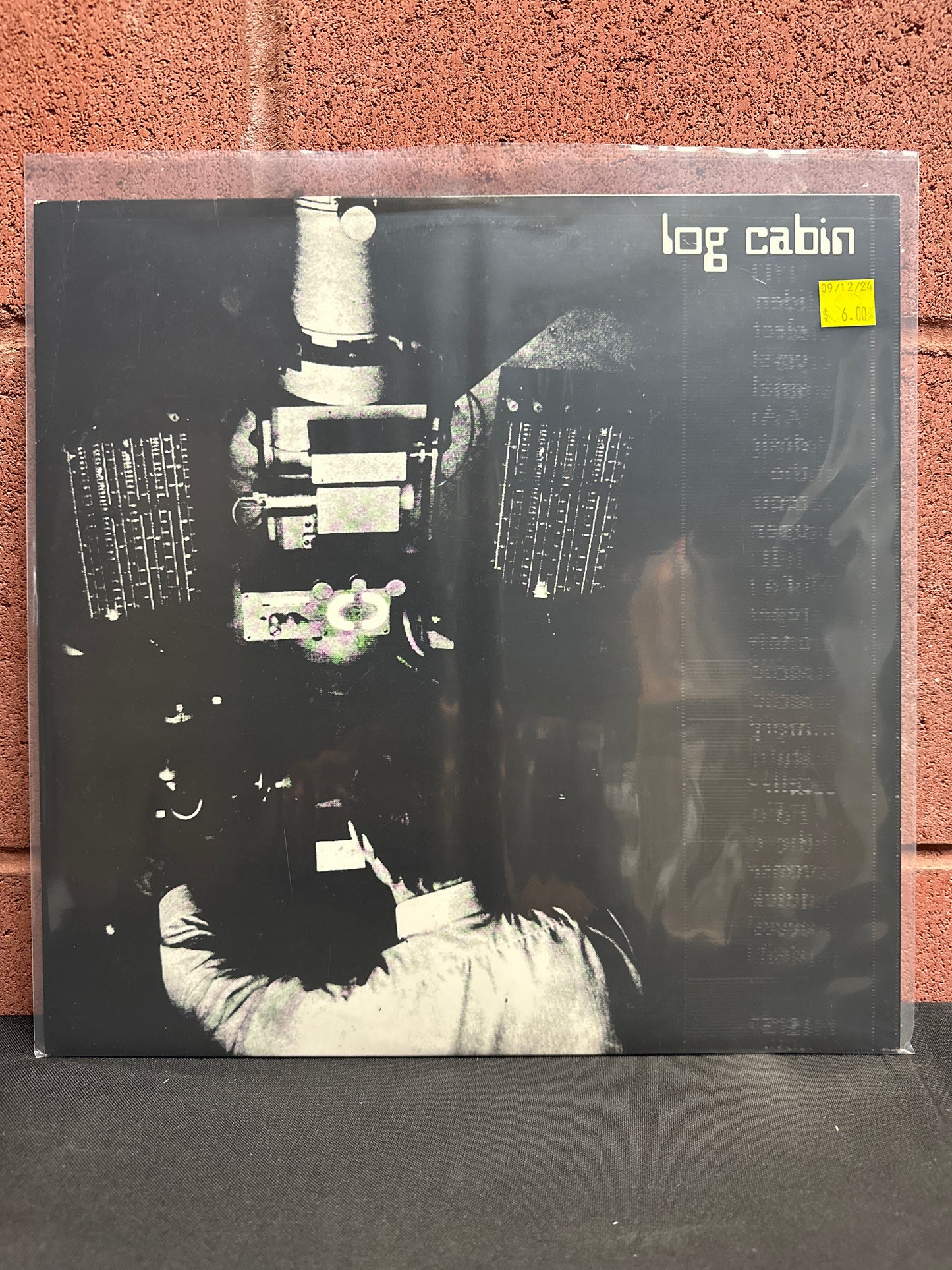 Used Vinyl:  Logcabin / Oma Yang ”Untitled” LP