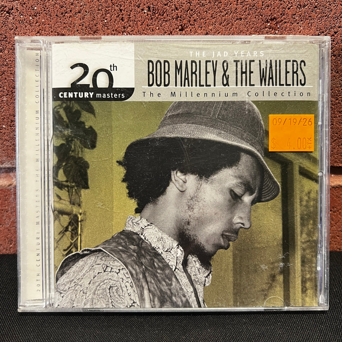 Used CD: Bob Marley & The Wailers ‎"The Best Of Bob Marley & The Wailers" CD