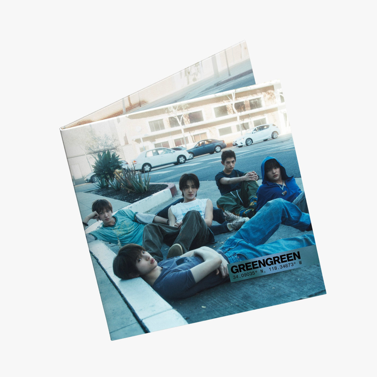 PRE-ORDER: CORTIS "GREENGREEN_playextended" 12" EP (STREET ver.)
