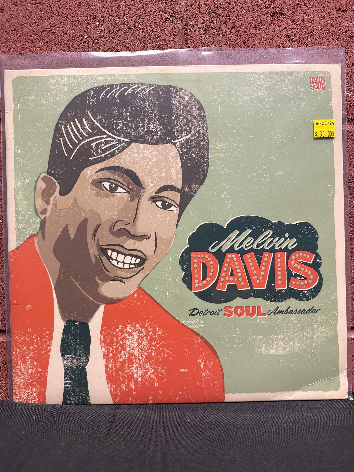 Used Vinyl:  Melvin Davis ”Detroit Soul Ambassador” LP