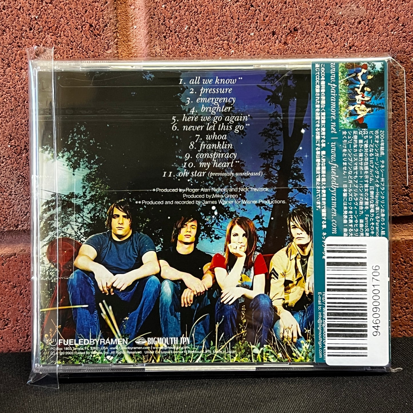 Used CD: Paramore "All We Know Is Falling" CD (2005 Japanese Press w/ Bonus Track)