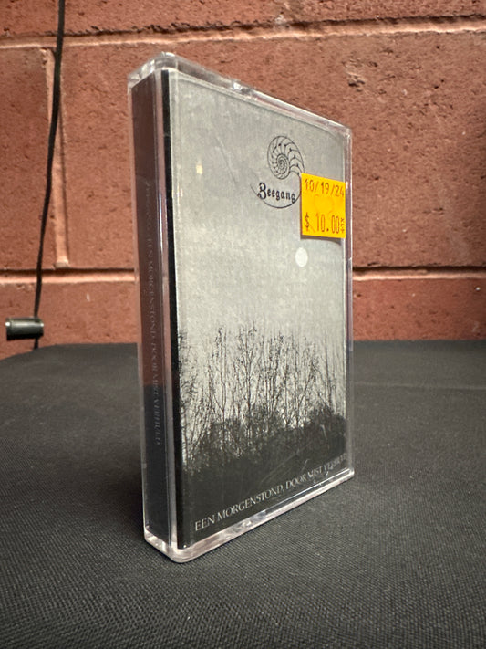 Used Cassette: Zeegang "Een Morgenstond, Door Mist Verhuld" Tape