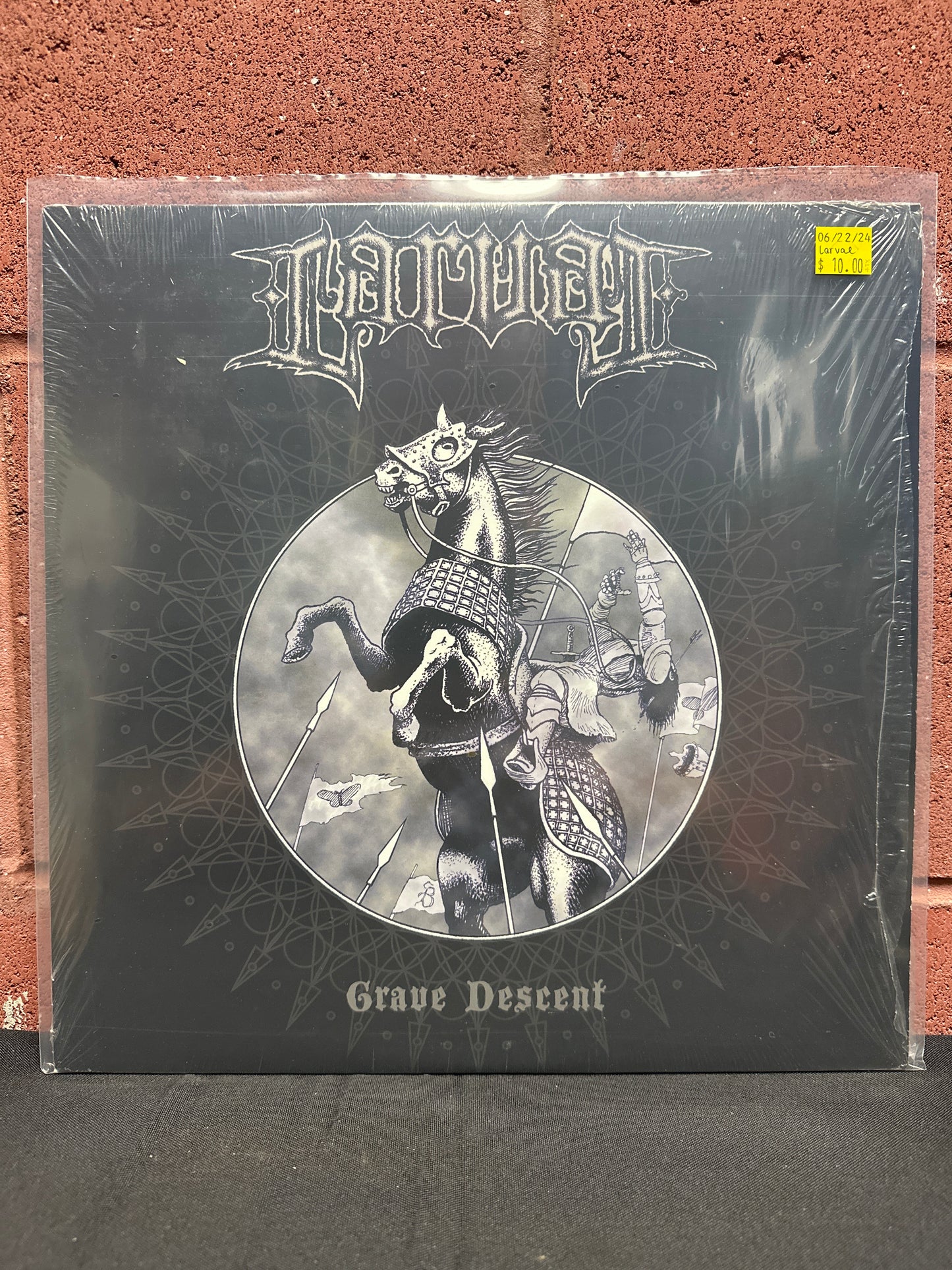 Used Vinyl:  Larvae ”Grave Descent” LP (180 Gram)