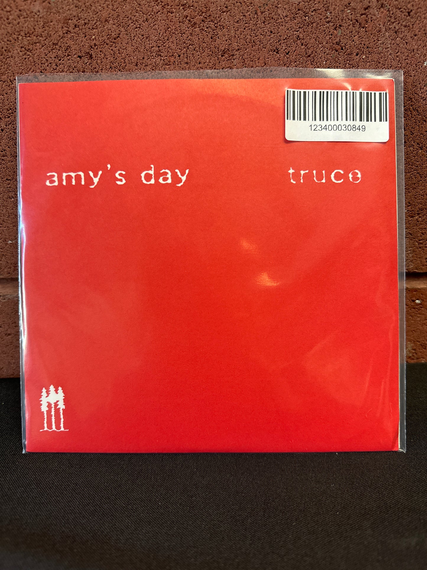 Used Vinyl:  Ex-Ignota ”Amy's Day / Truce” 7"