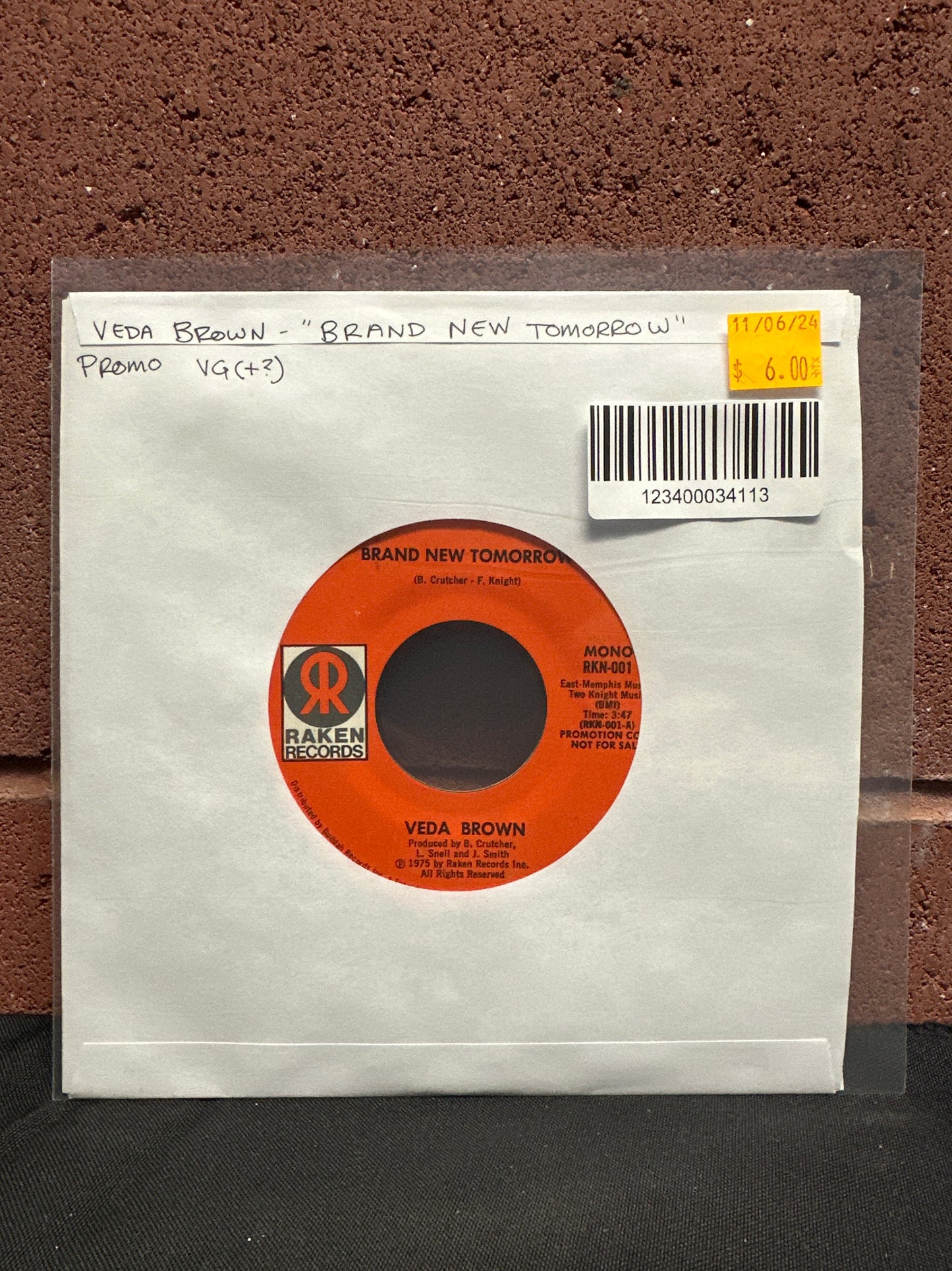 Used Vinyl:  Veda Brown ”Brand New Tomorrow ” 7" (Promo)