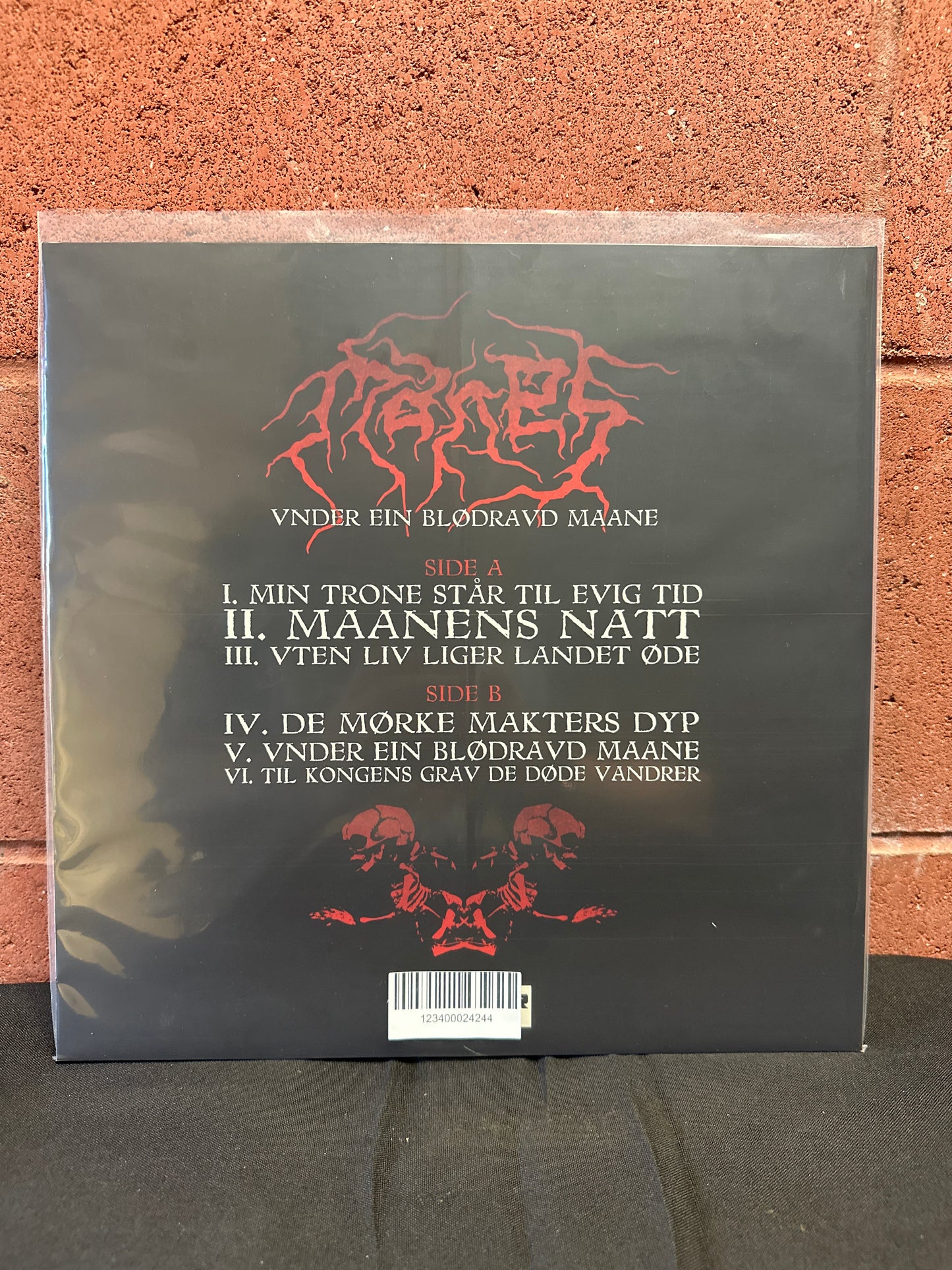 Used Vinyl:  Manes ”Under Ein Blødraud Maane” LP